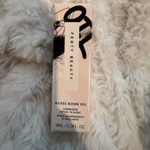 Fenty Beauty Gloss Bomb Oil - Luminizing Lip Oil in Fu$$y